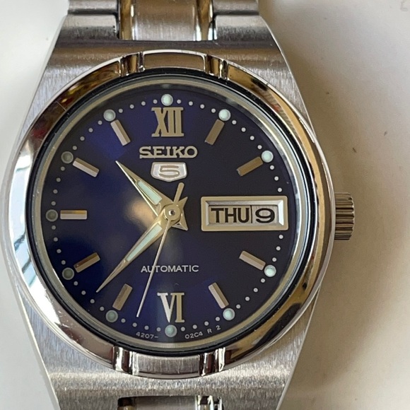 Seiko lady automatic stainless steel date&day water...